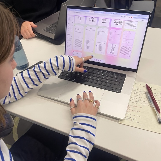 Atelier Esquisse — étudiants en classe